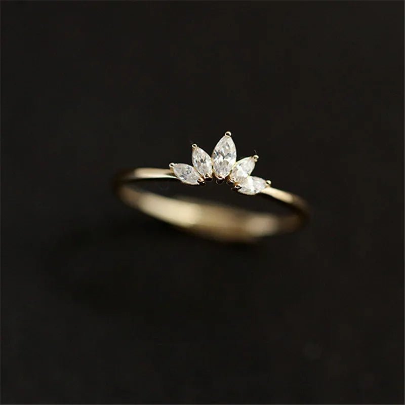 925 Sterling Silver Pavé Crystal Plating 14k Gold Crown Ring - LaVie Jewelery