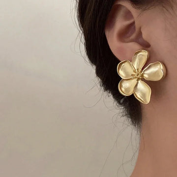 European & American Style Metal Flower Stud Earrings - LaVie Jewelery
