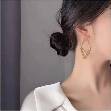 Irregular Circle Gold Color Square Hoop Earrings - LaVie Jewelery