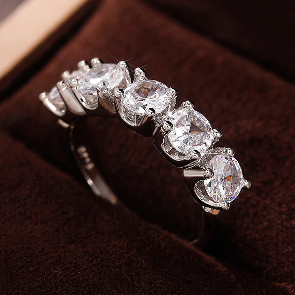925 Sterling Silver Single Row Elegant Crystal Moissanite Rings - LaVie Jewelery