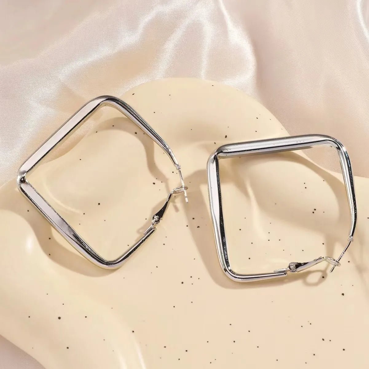 Irregular Circle Gold Color Square Hoop Earrings - LaVie Jewelery
