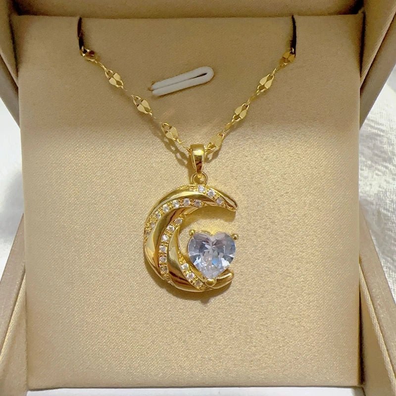 Elegant Hollow Heart Rhinestone Pendant Necklace - LaVie Jewelery