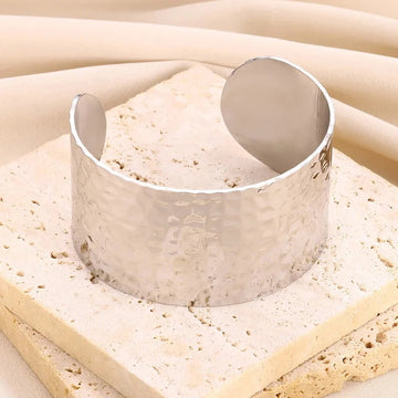 Exquisite Classic Gold Color Stainless Steel Bangles Cuff Bracelet - LaVie Jewelery