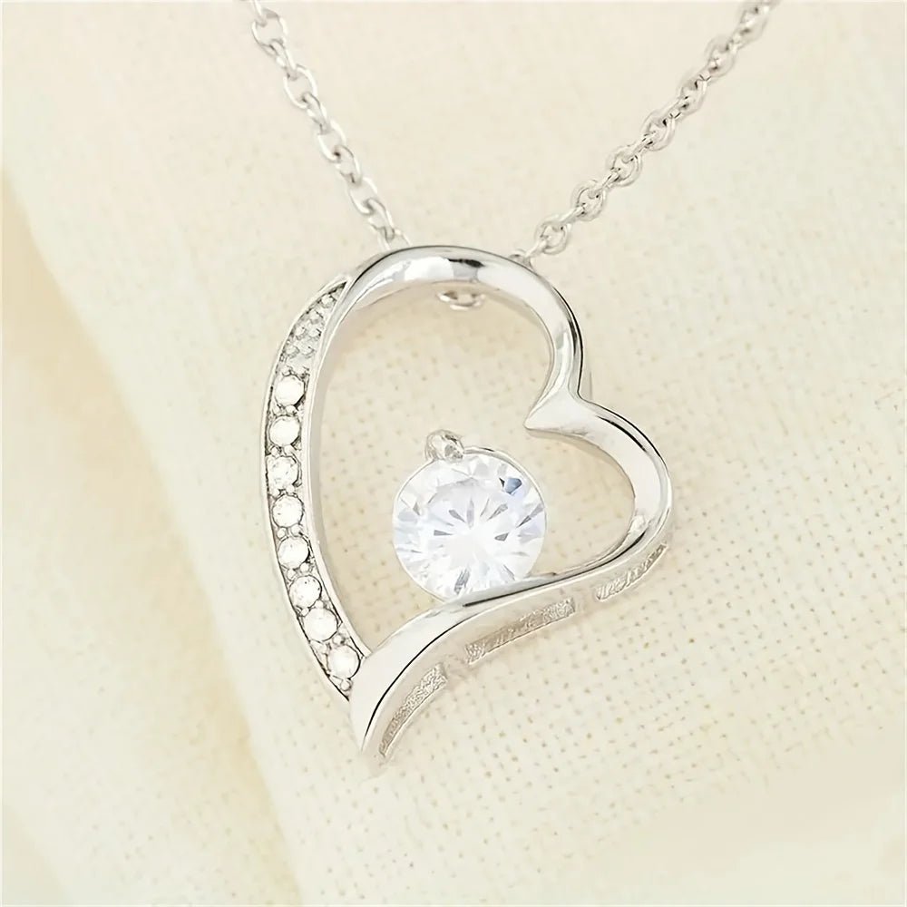"A Legacy of Love" Grandma Heart Necklace Set - LaVie Jewelery