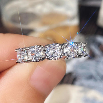 925 Sterling Silver Single Row Elegant Crystal Moissanite Rings - LaVie Jewelery