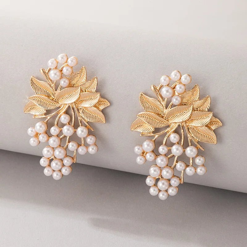 Elegant Double Side White Shell Pearl Stud Earrings - LaVie Jewelery