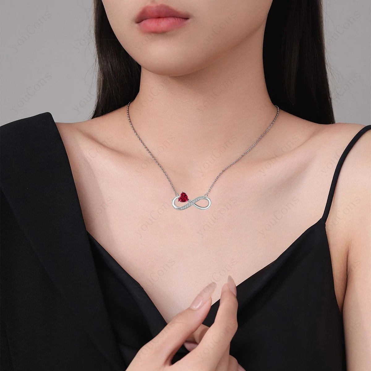 "The Radiant Heart" Red Pendant & Bear Rose Set - LaVie Jewelery