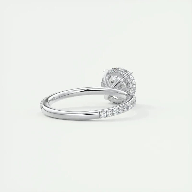 Classic 925 Sterling Sliver 2 Carat Round D - E Moissanite Ring - LaVie Jewelery