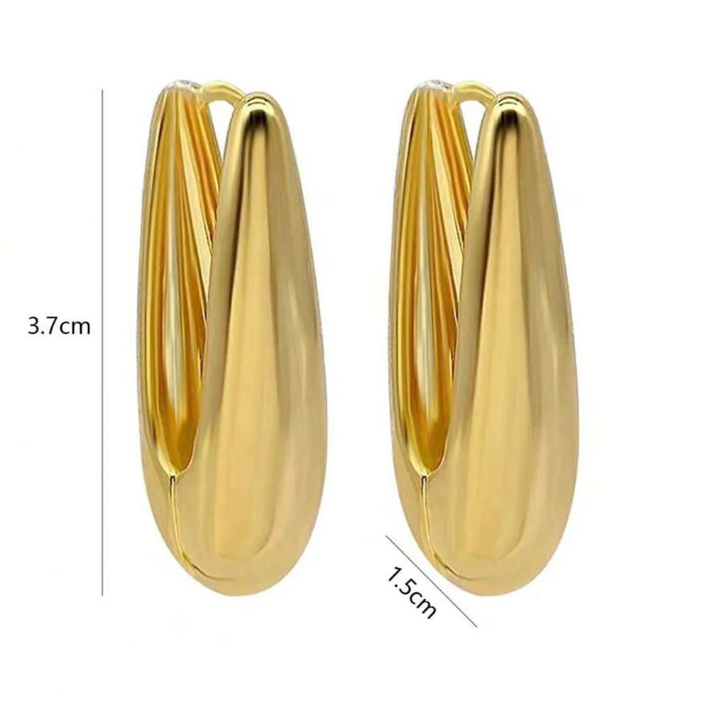 Gold Plating Twisted Heart Shape Hoop Earrings - LaVie Jewelery