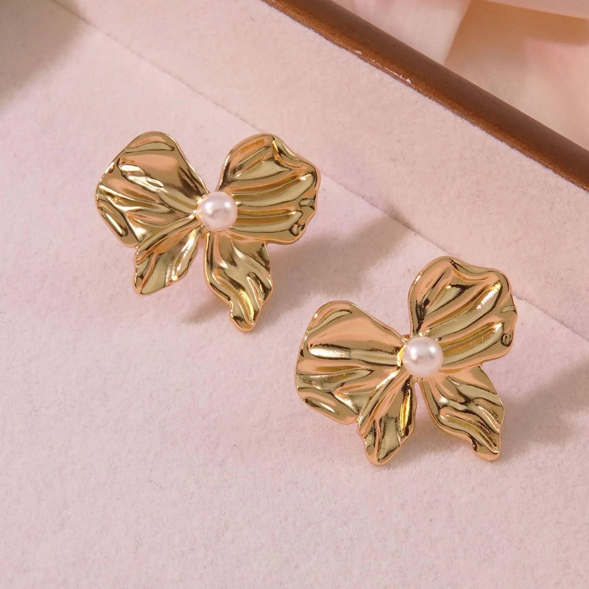 18K Gold Plated Stainless Steel Butterfly Stud Earrings - LaVie Jewelery