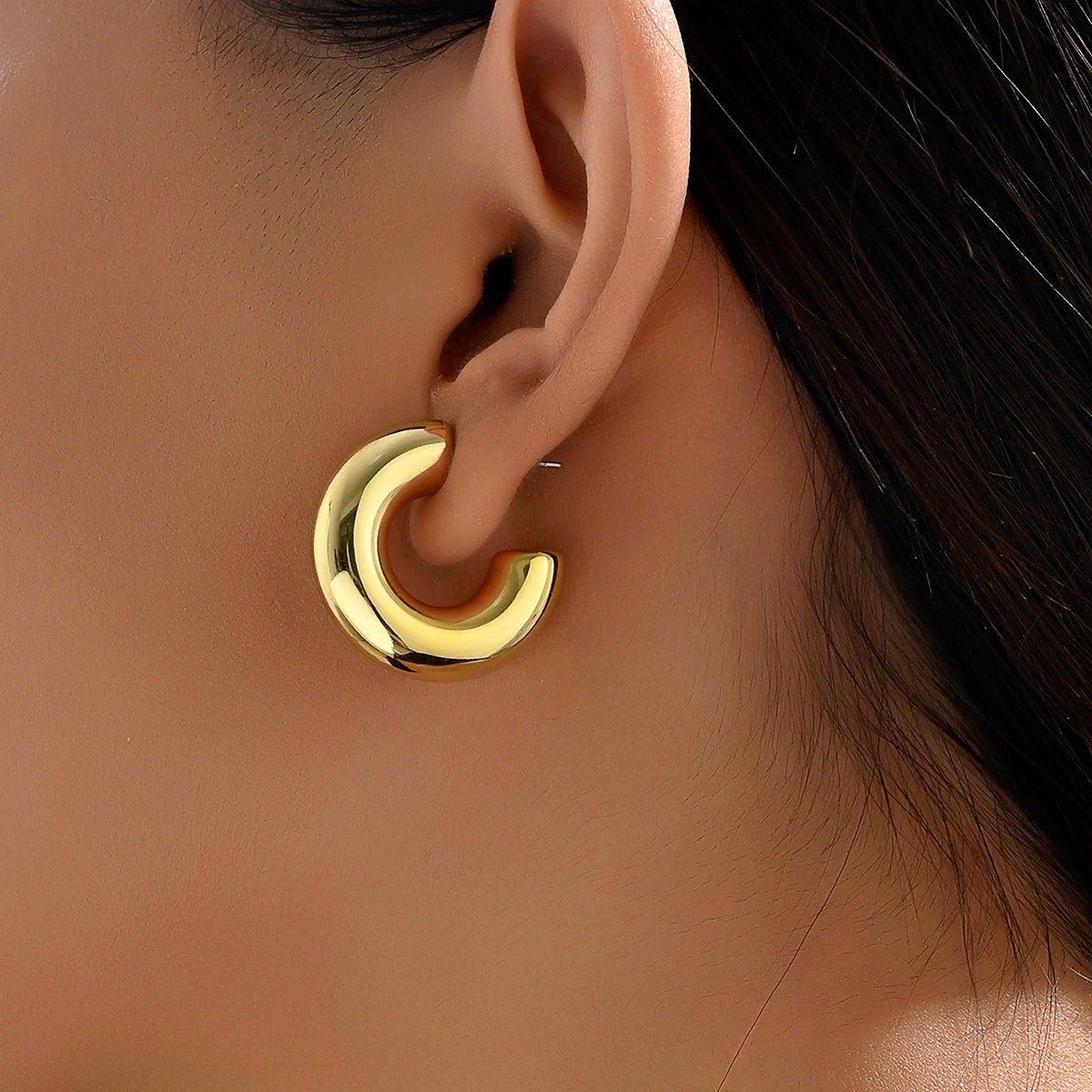 Gold Color Circle Twists Hoop Earrings - LaVie Jewelery