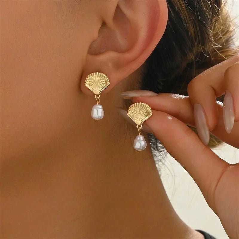 Starfish Pearl Drop Earrings - LaVie Jewelery