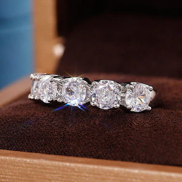 925 Sterling Silver Single Row Elegant Crystal Moissanite Rings - LaVie Jewelery