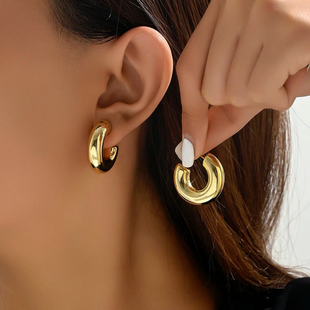 Gold Color Circle Twists Hoop Earrings - LaVie Jewelery