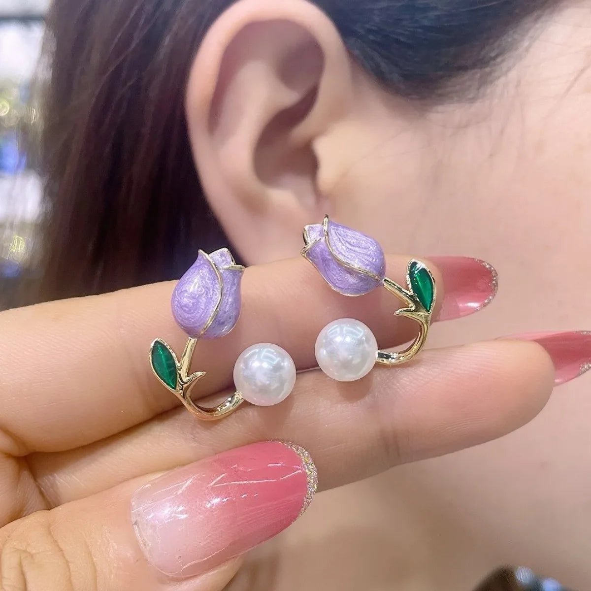 French Tulip Flower Pearl Stud Earrings Pearl Earrings - LaVie Jewelery