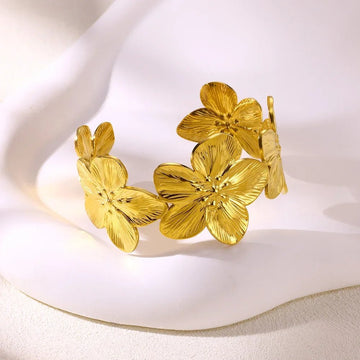 Chic Gold Color Elegant Flower Shaped Cuff Bracelet - LaVie Jewelery