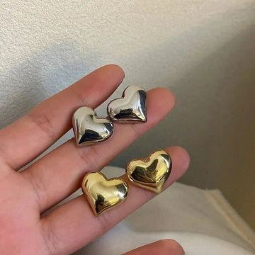 Dainty Love Heart Shape Gold Silver Color Stud Earrings - LaVie Jewelery