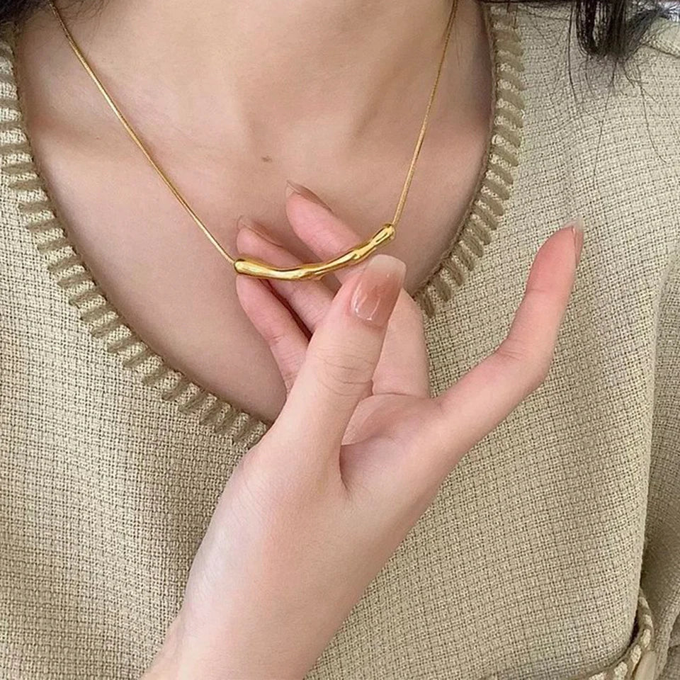 Stainless Steel Collar Bone Chain Short Necklaces - LaVie Jewelery