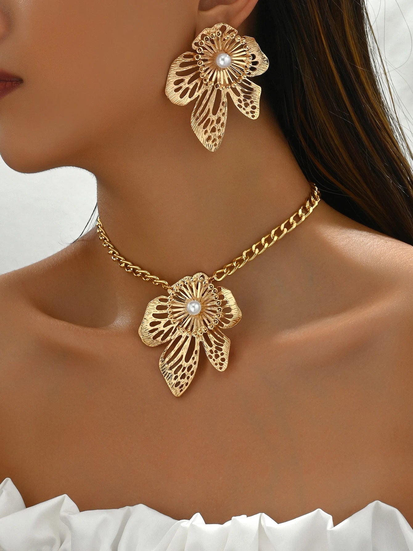 Gold Color Hallowout Stamping Big Flower Pearl Necklace Earrings Set - LaVie Jewelery