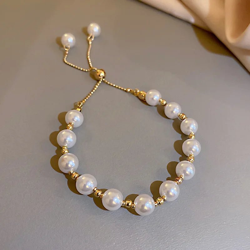 Elegant Charm Pearl Bracelet - LaVie Jewelery