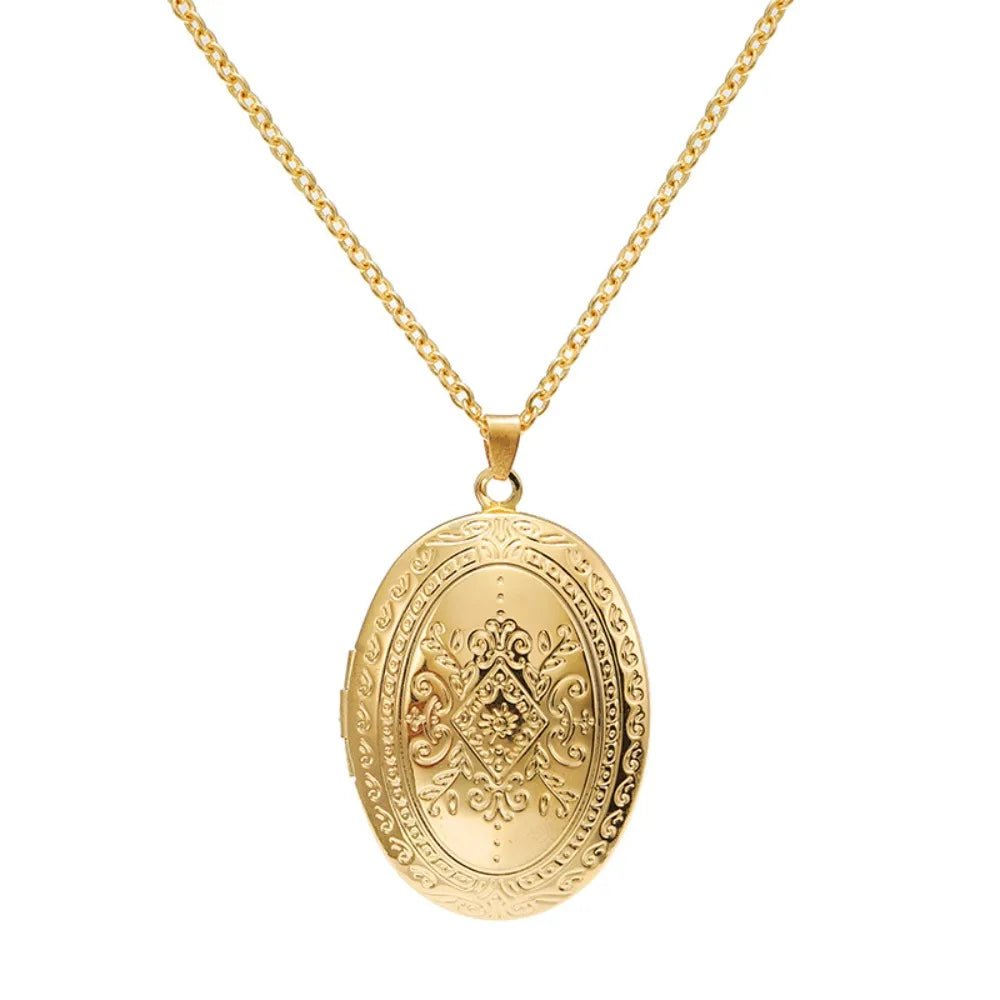 "The Timeless Keepsake" Heart Locket Necklace - LaVie Jewelery