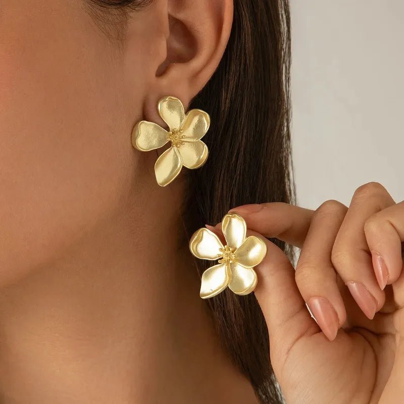 European & American Style Metal Flower Stud Earrings - LaVie Jewelery