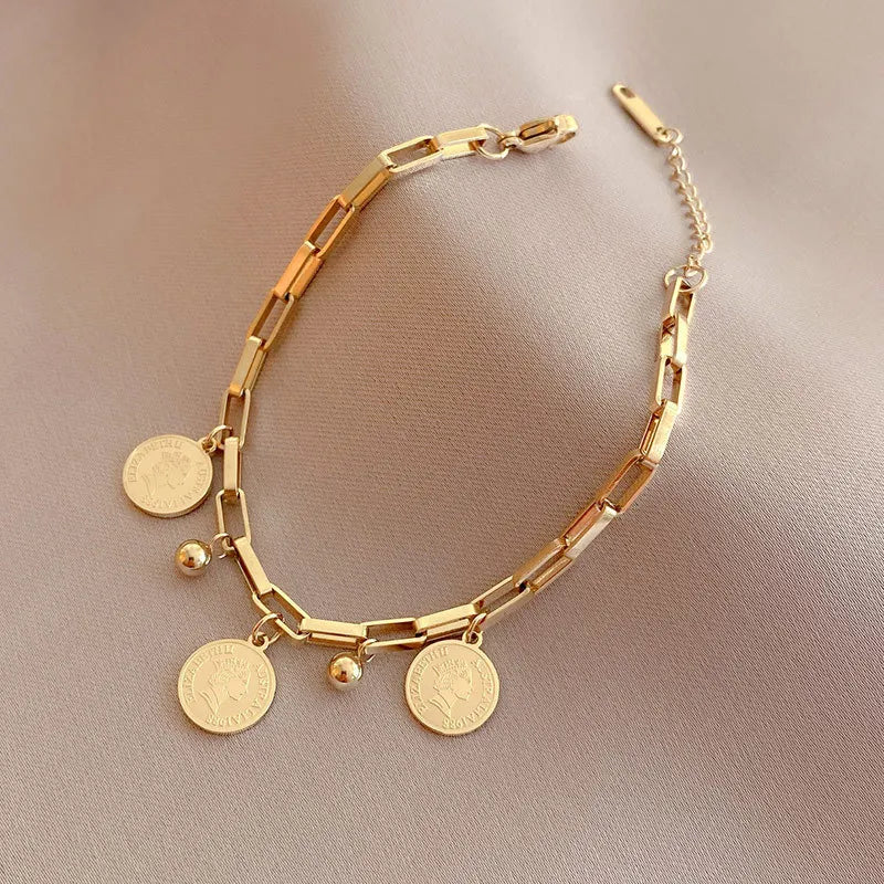 Gold Stainless Steel Pendant Bracelet - LaVie Jewelery