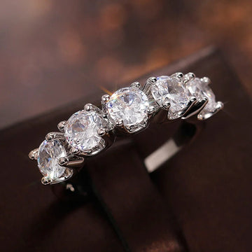 925 Sterling Silver Single Row Elegant Crystal Moissanite Rings - LaVie Jewelery