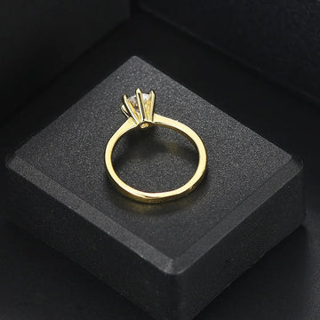 Crystal Wedding Ring - LaVie Jewelery