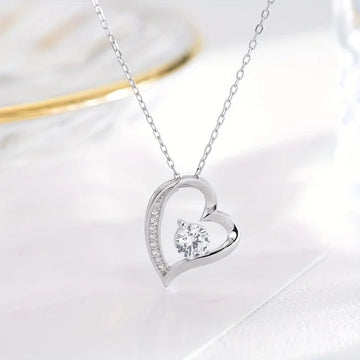 "Eternal Sisterhood" Heart Pendant Necklace - The LaVie Jewelry