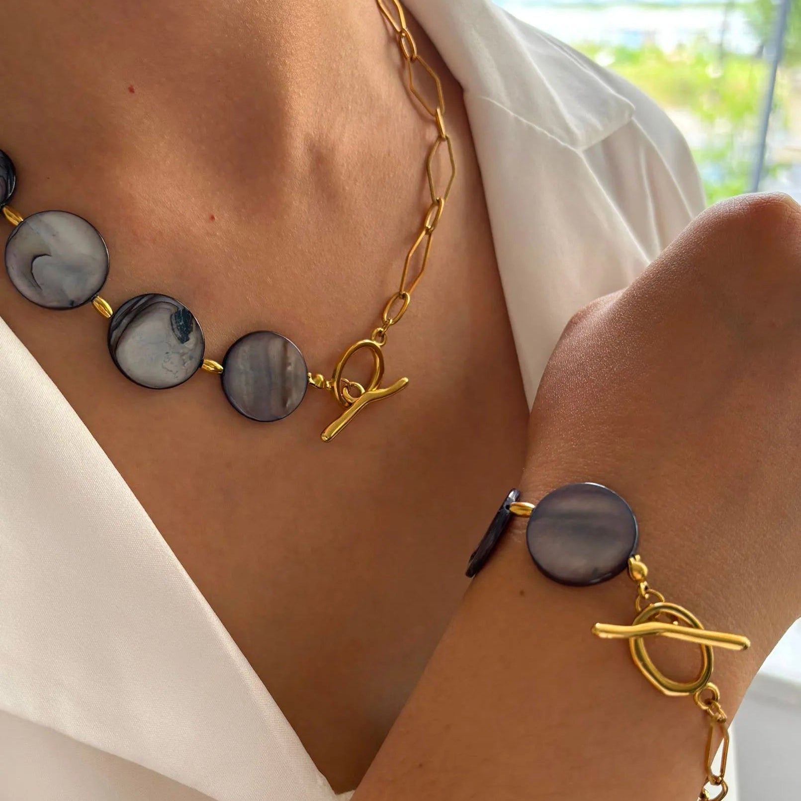 Stainless Steel Grey Round Natural Shell Bracelet Necklace Jewelry Set - LaVie Jewelery
