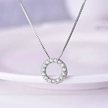Cubic Zirconia Circle Necklace - LaVie Jewelery