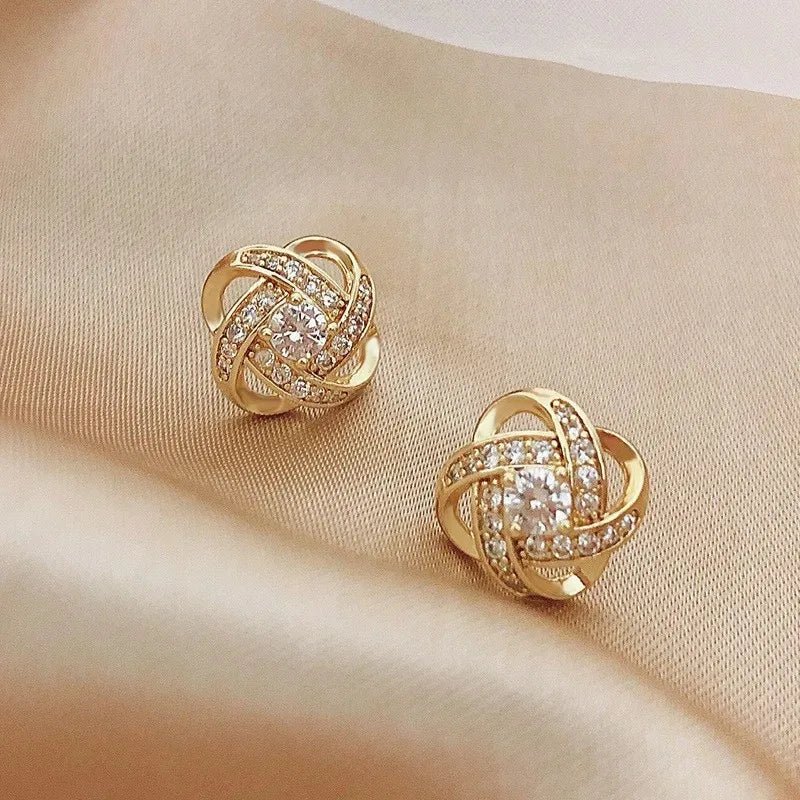 Korean Elegant Zircon Heart Flower Earrings - LaVie Jewelery