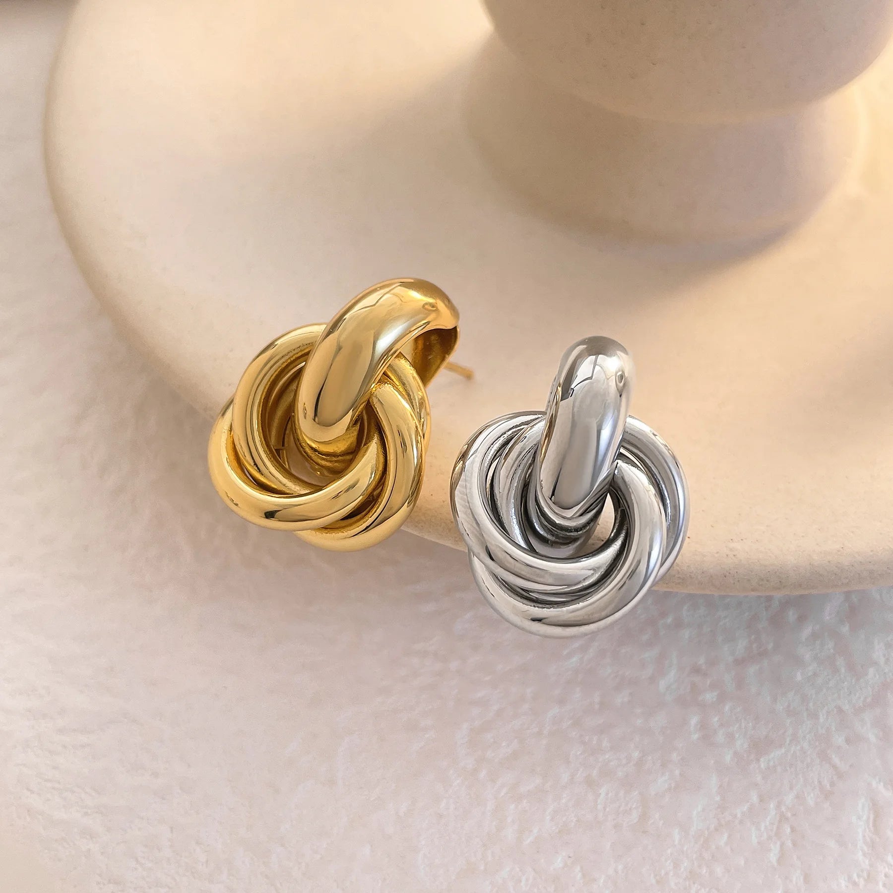 Gold Silver Retro Stud Fashion Round Double Ring Earrings - LaVie Jewelery