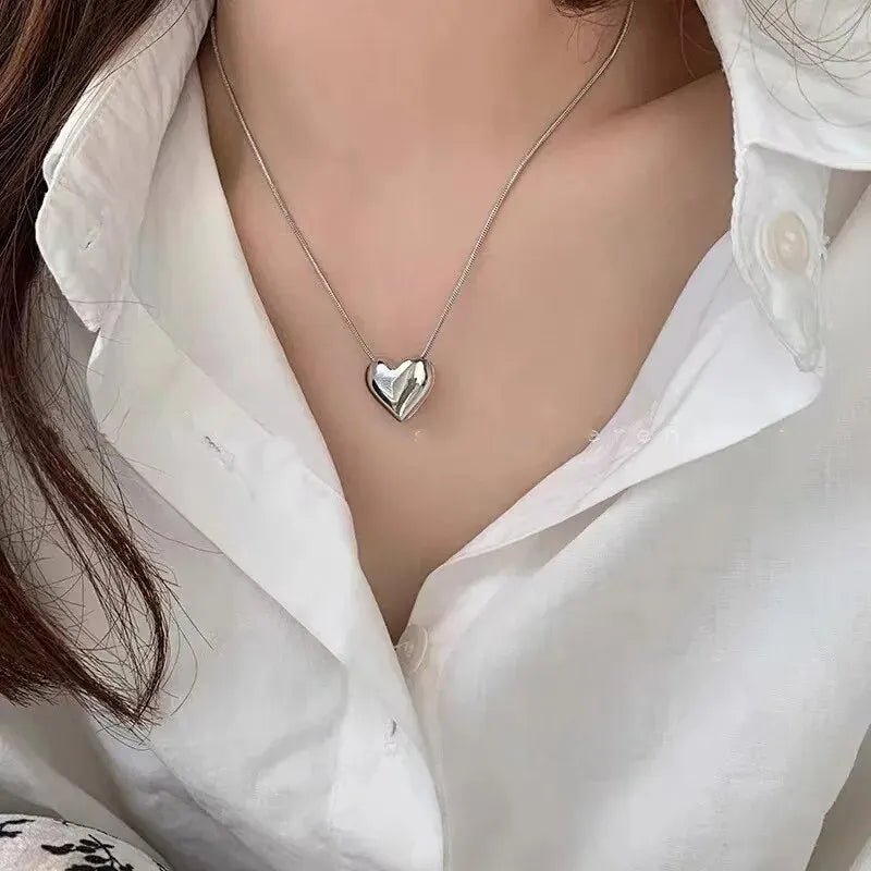 Korean Silver Color Snake Bone Chain w Heart Pendant Choker Necklace - LaVie Jewelery