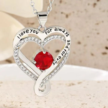 Elegant Hollow Heart Rhinestone Pendant Necklace - LaVie Jewelery