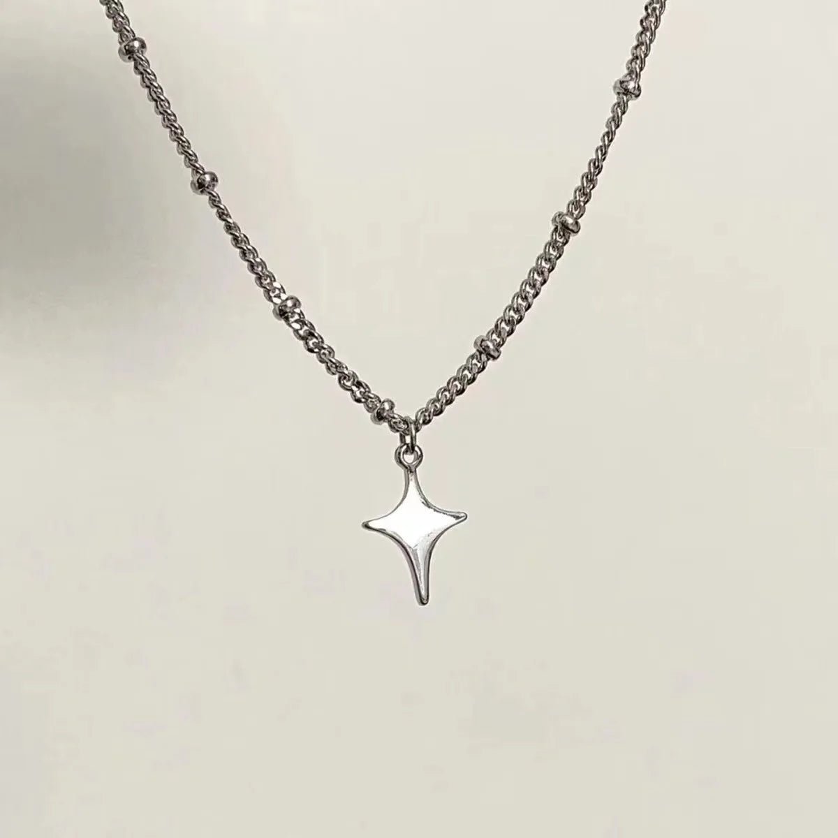 Lats Shiny Alloy Collar Necklace - LaVie Jewelery