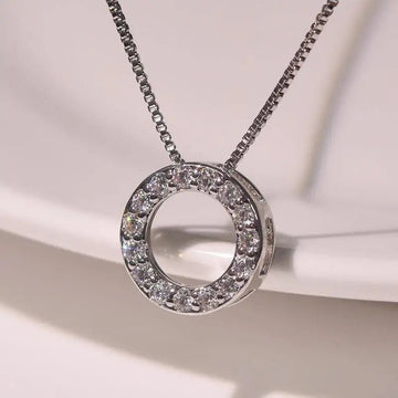 Cubic Zirconia Circle Necklace - LaVie Jewelery