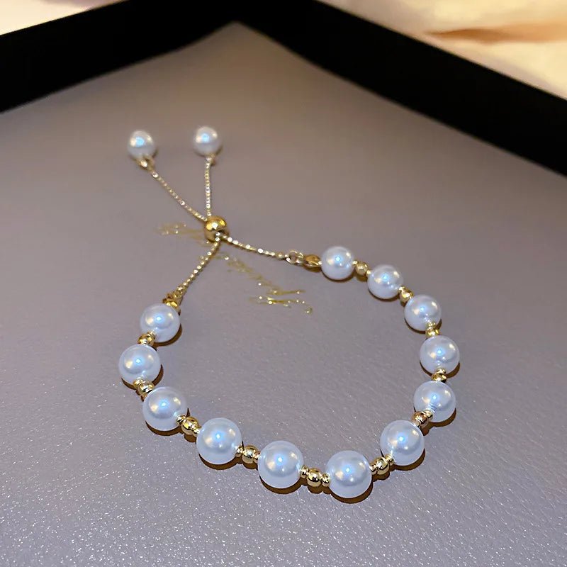 Elegant Charm Pearl Bracelet - LaVie Jewelery