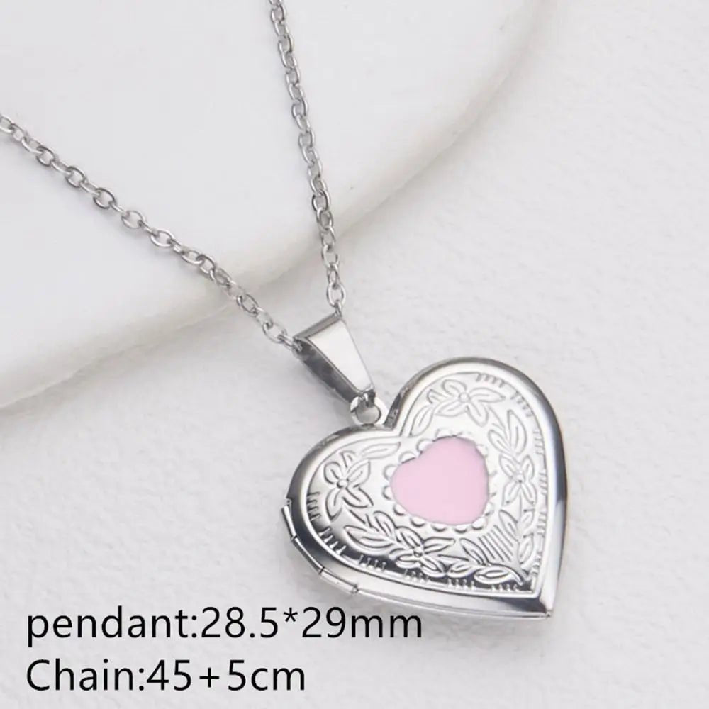 "The Timeless Keepsake" Heart Locket Necklace - LaVie Jewelery