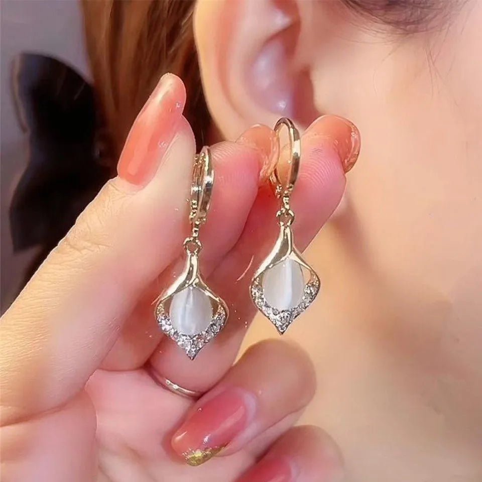 Korean Gold Color Plated Rhinestones Tulip Petal Angel Eye Hoop Earrings - LaVie Jewelery