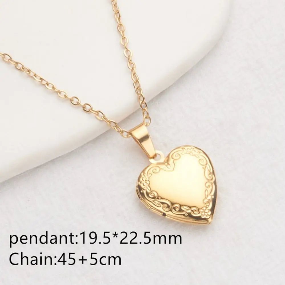 "The Timeless Keepsake" Heart Locket Necklace - LaVie Jewelery